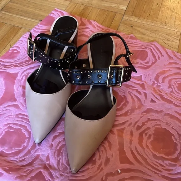 charles & keith heel NUDE - Picture 2 of 6